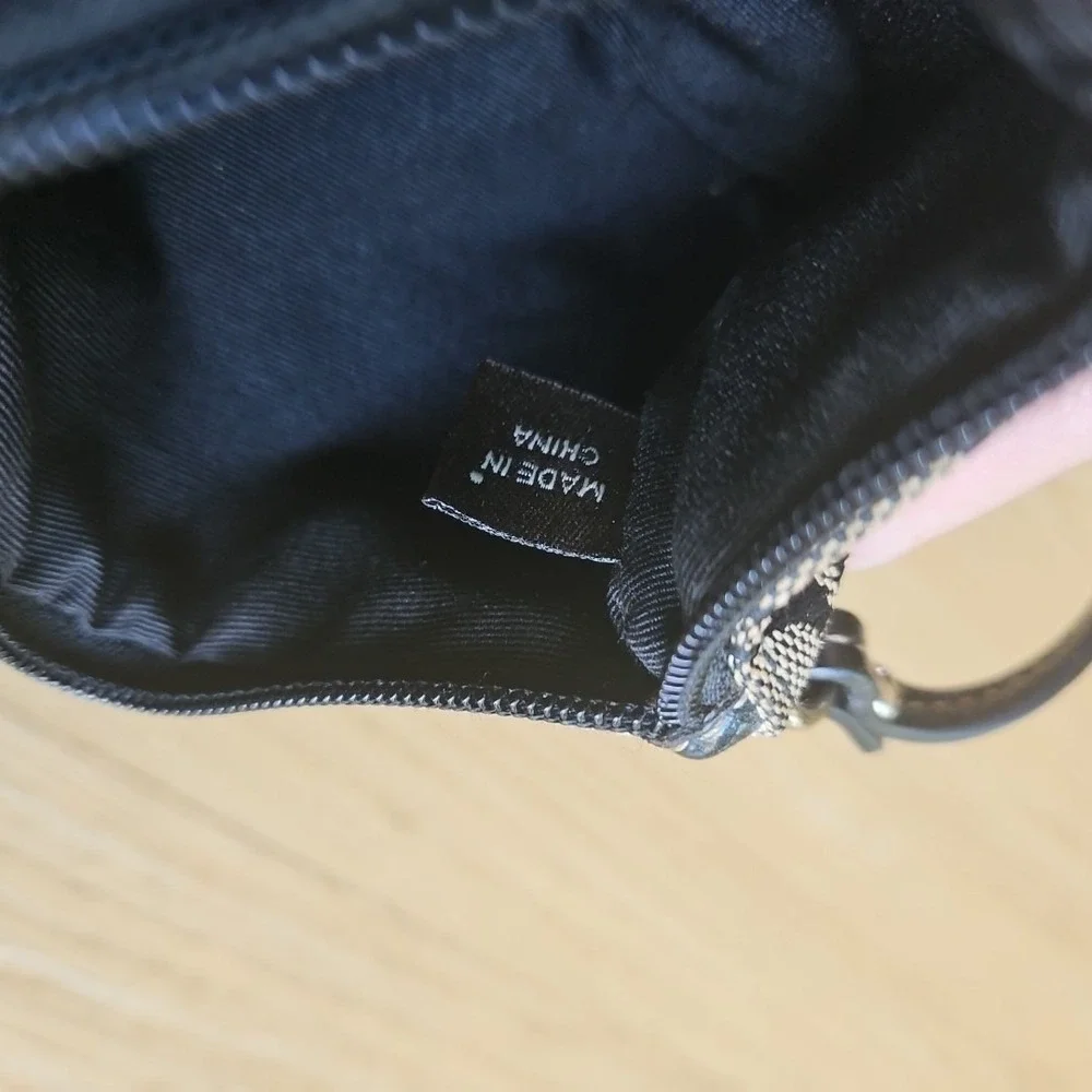 Coach Signature Jacquard‎ Wristlet Black White Canvas Leather Trim 6.25x4 inch